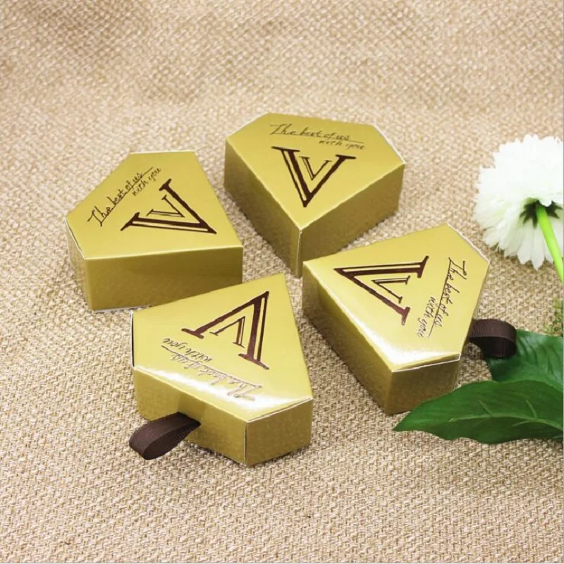 New Creative Gold Diamond Style Candy Box Wedding Decoration Favors Paper Gift Box Party Supplies Bomboniere Chocolate Box (8)