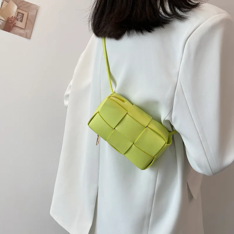 Leather Woven Small Waist Bags for Women Luxury Brand Bag Luxury