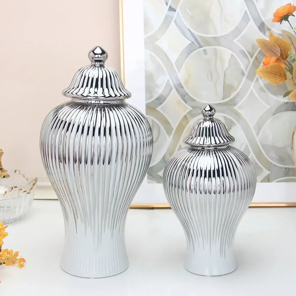 Ceramic Gold-plated Striped Storage Jar with Lid Golden Universal Jar Ceramic Vase Tabletop Decoration Container Storage ceramic storage jar