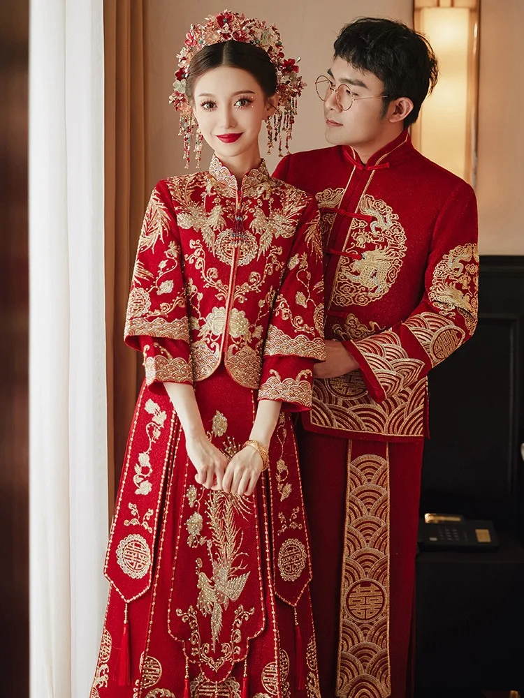 

Couple Wedding Dress Vintage Dragon Phoenix Embroidered Cheongsam Chinese Style Banquet Gown