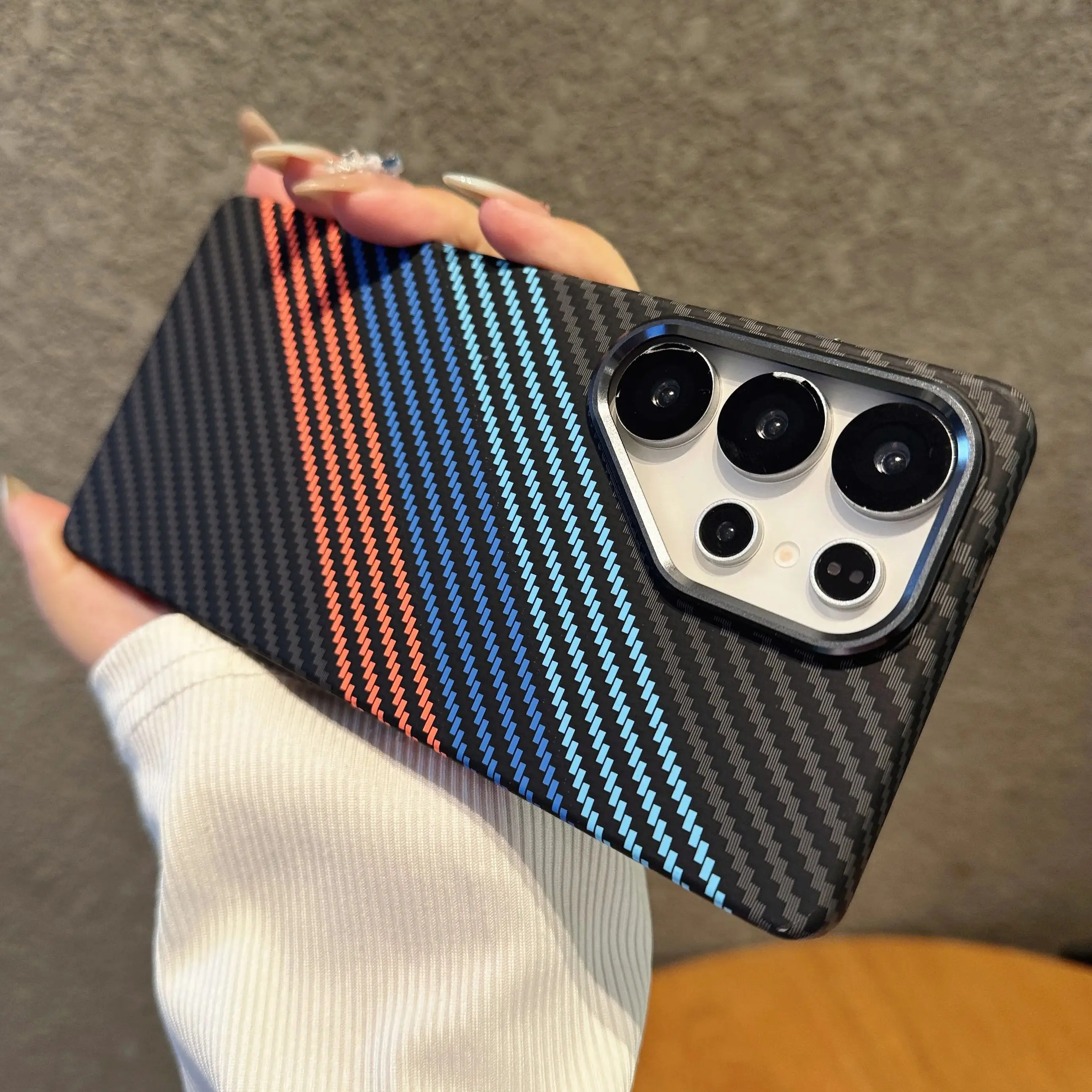 Ultra Thin Carbon Fiber Texture Magnetic Case with Alloy Lens Armor Cover