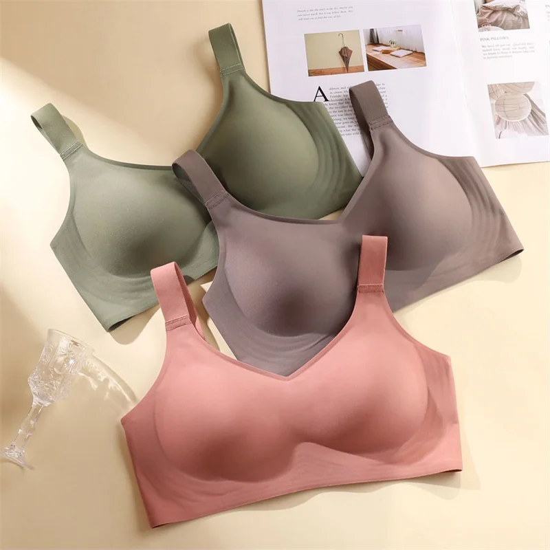 Women's Latex Seamless Sexy Bra Fashion Push-Up Bra Without Steel Ring Underwear Push-Up Bra With Padded Top Black Underwear