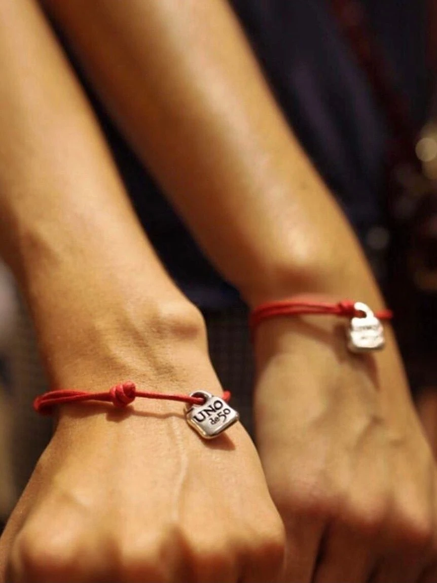 Candado de cuero rojo para hombre pulsera chapada en plata de dos nudos, tobilleras| | - AliExpress