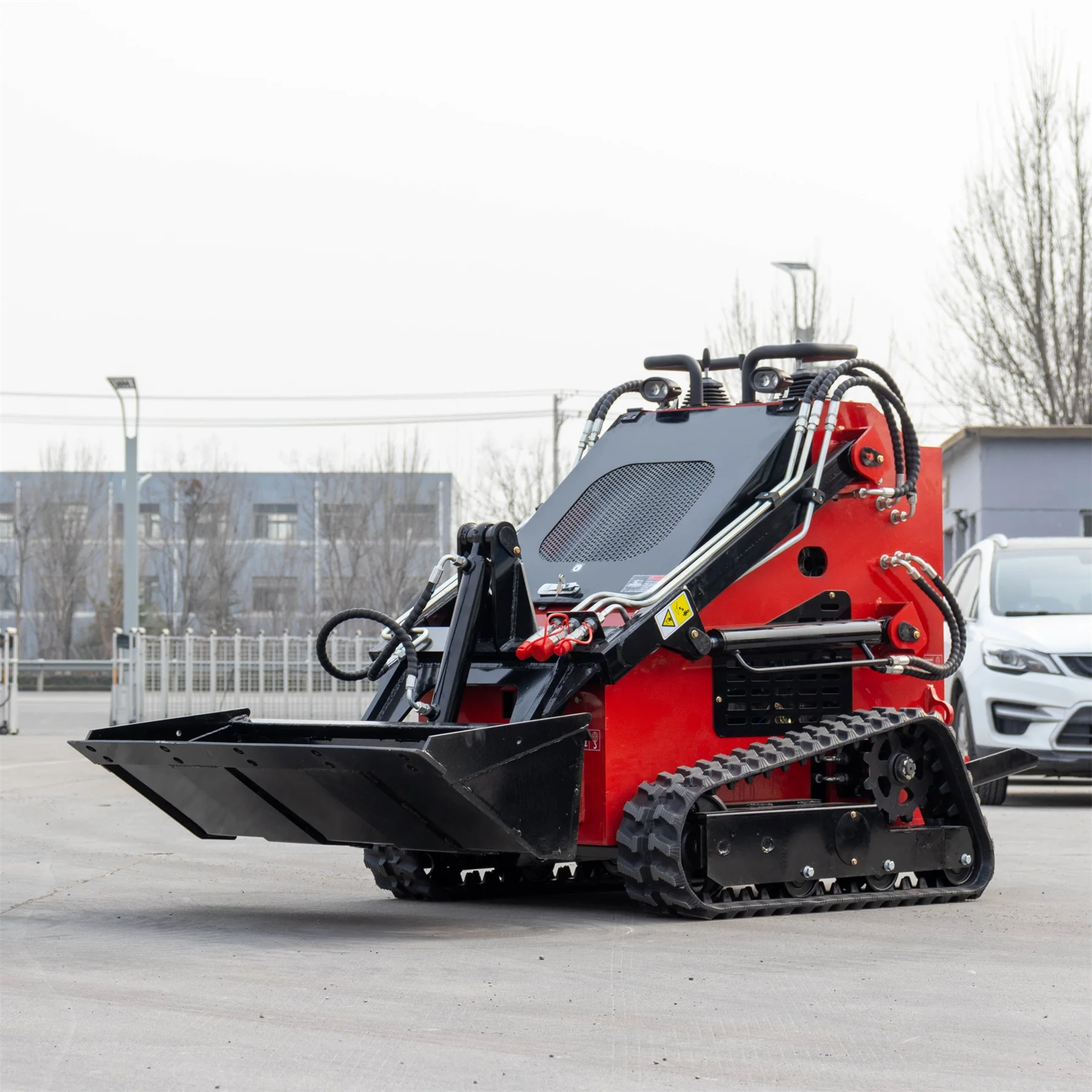 Рисунок 2 - Маленький погрузчик с бортовым поворотом