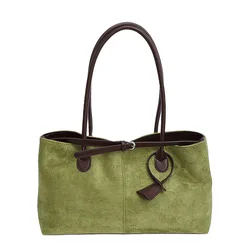 Retro PU Leather Tote Bag - Designer Shoulder Bag for Women, Y2K Fashion Handbags, Trendy Winter Luxury Handbag (Green)