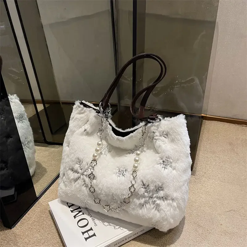 

Fashion Casual Soft Fluffy Women Tote Bags Large Capacity Chain Women Underarm Bag Shoulder Bag Y2k Versatile Commuting Handbags