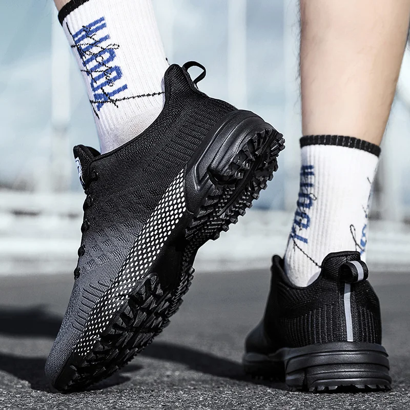 Hot Sale Fashion Black Red Running Shoes Men Breathable Mesh Men Athletic Shoes Big Size 46 Outdoor Sport Shoes Trainers for Men