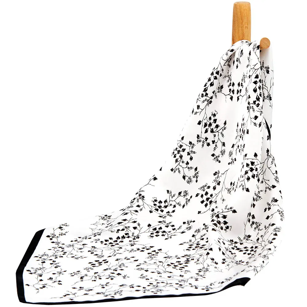 

Бандана из 100% чистого шелка, женский шарф для волос, черный Мини носовой платок с фруктами, женский платок из натурального шелка на голову, Карманный платок для мужского костюма