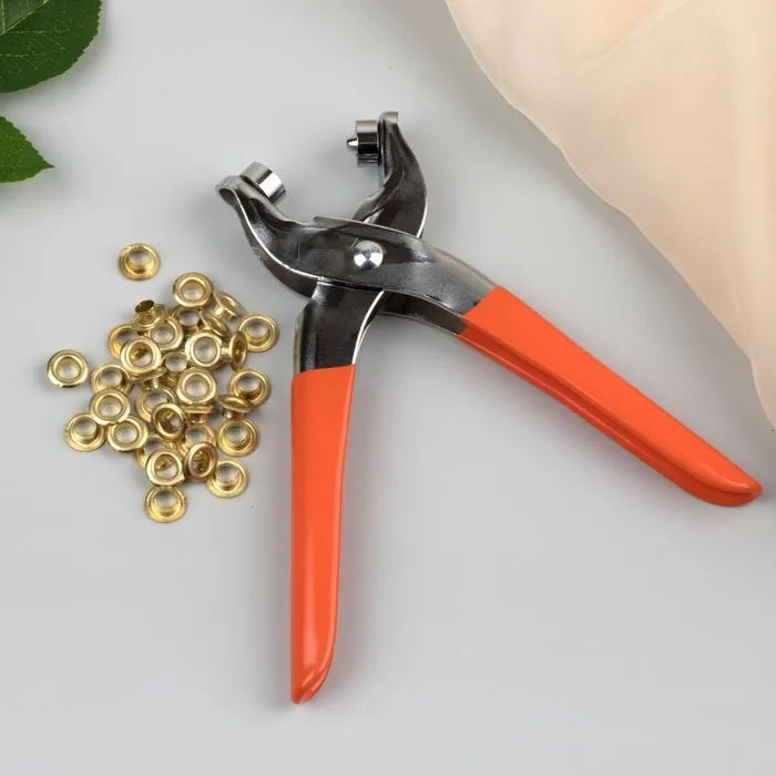 Кусачки для заклепок. Дырокол для люверсов. Инструмент для люверсов. Щипцы для установки люверсов. Пассатижи (31083) для установки люверсов.