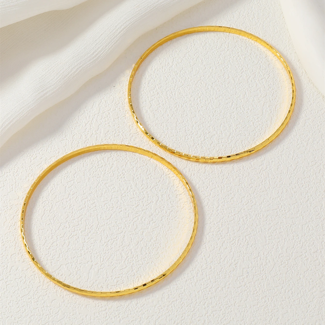 قطعتان/مجموعة من سوار نسائي بإبزيم بحلقة رفيعة من...