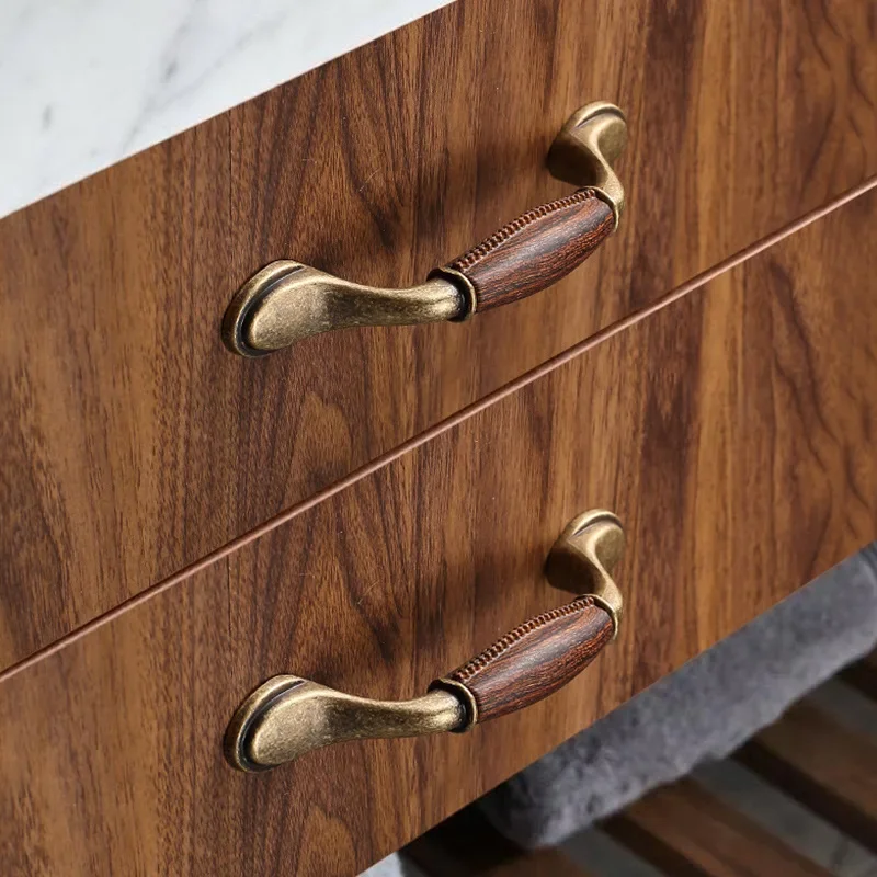Antique Bronze Solid Wood Cabinet Handles Vintage Drawer Knobs Wardrobe Door Handles European Furniture Handle Hardware
