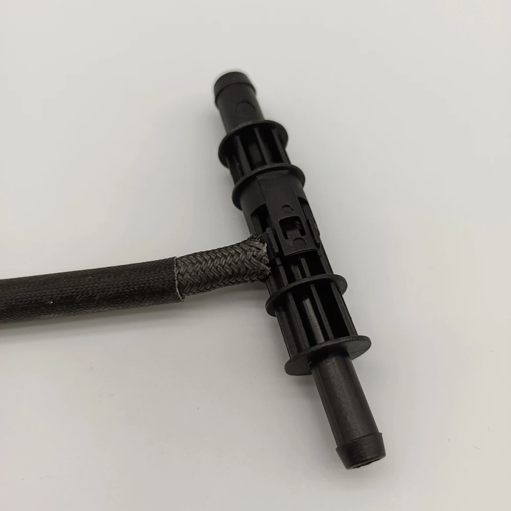 6460702132 OVERFLOW FUEL HOSE 6460701732 6460701832 FOR MERCEDES  