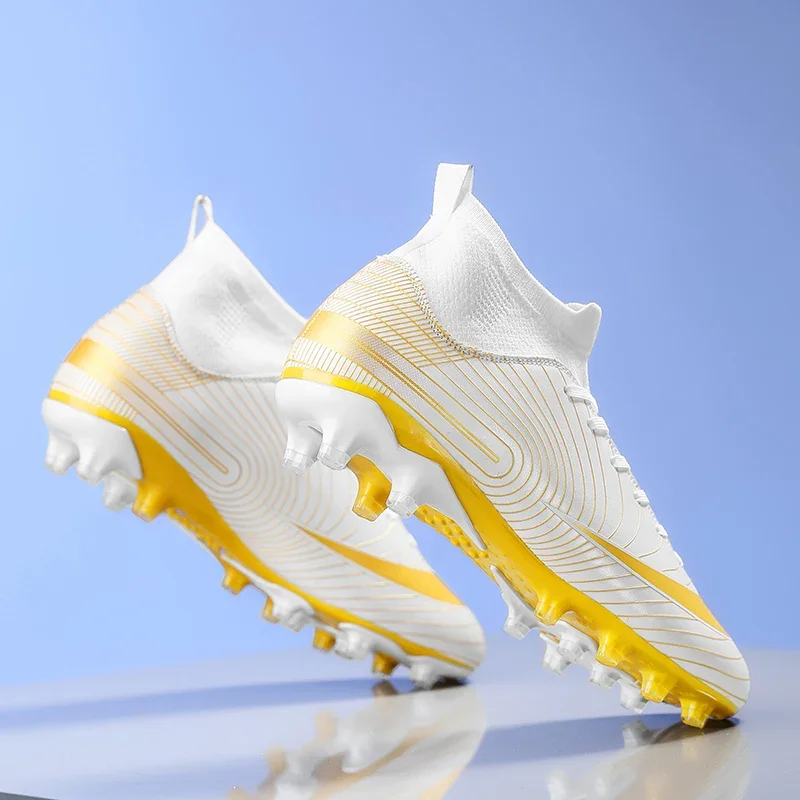 Original Men Soccer Shoes Students Training Society Sneaker Resistant Unisex Long Spikes Training Outdoor Casual Football Shoes