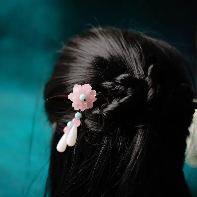 Antique Headdress Ornaments Hairpin Flower Record Resin Flowers, Fringed Hairpins Performance Dress Cheongsam