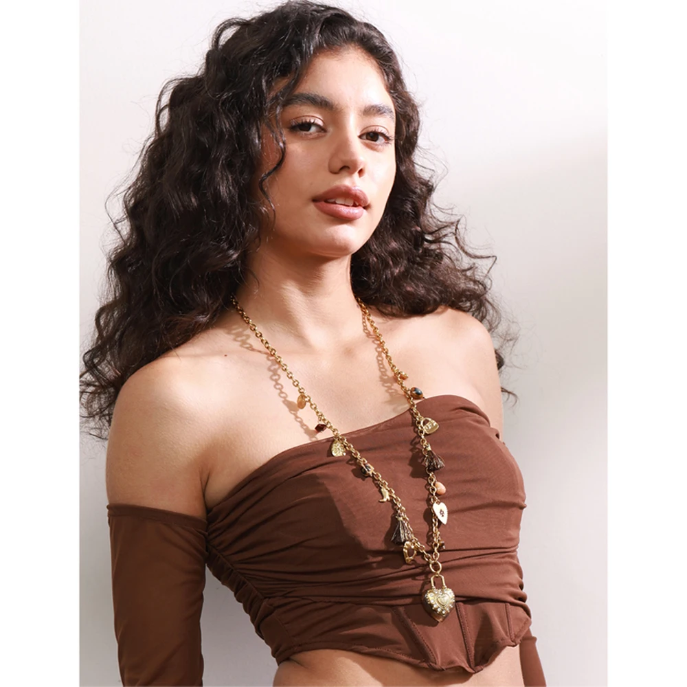 Yhpup Resin Pendant Necklace