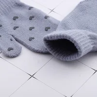 1 Pair Cartoon Anti-grasping Warm Gloves Protection Baby Mitten Cute Unisex Girls Boy Star Heart Newborn Love Face 4