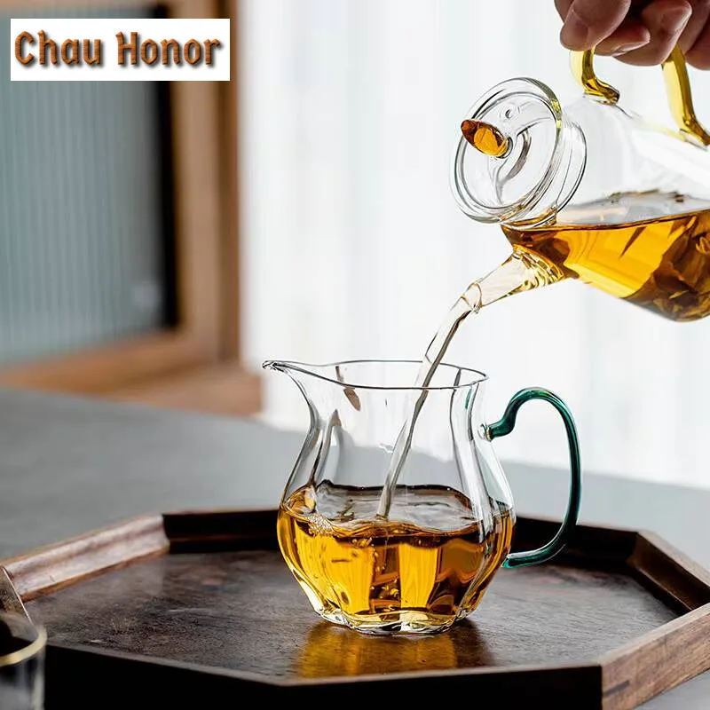 Glass Fair Cup With Handle Thickened High Temperature Resistant Fair Cup Kung Fu Tea Set Accessories Public Cup Tea Dispenser