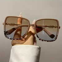 Retro Two-Tone Fashion Sunglasses 2