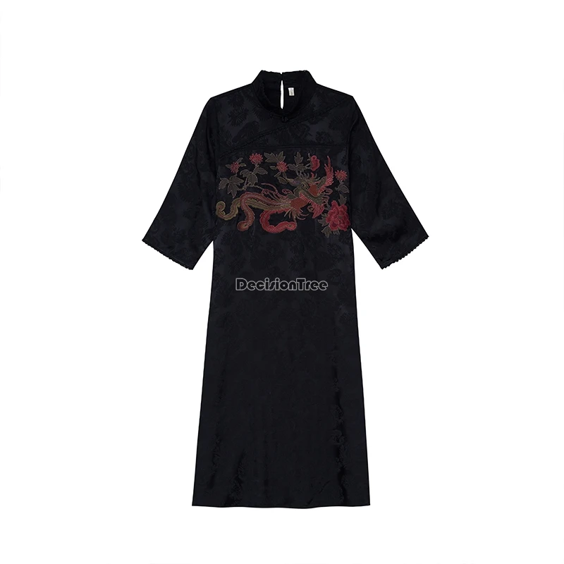 chinese improved stand collar embroidered vintage dress female ethnic style long half sleeve loose style qipao dress t001
