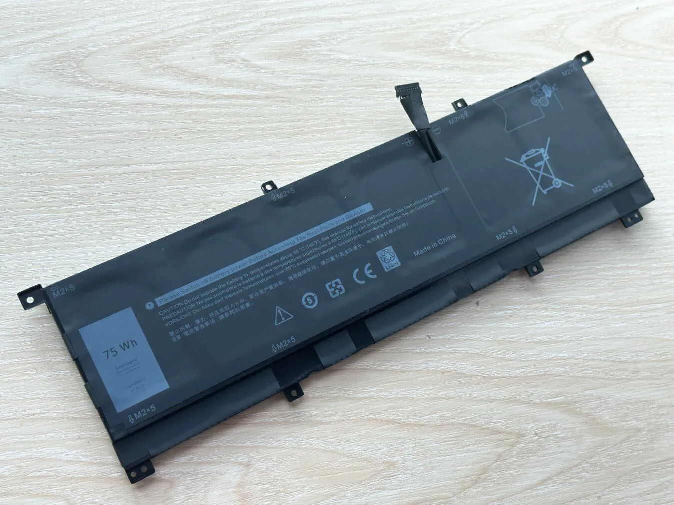 8N0T7-TMFYT-0TMFYT-Laptop-Battery-for-Dell-XPS-15-9575-D1805TS-D1605TS-P73F-DF13-Precision-5530.jpg