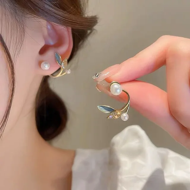 Korean Style Grey Blue Leaf Stud Earrings 1