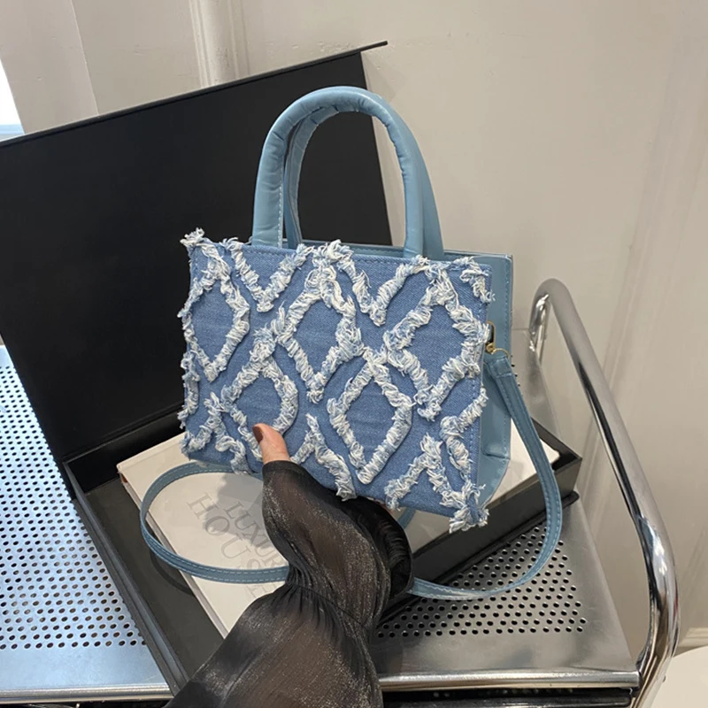 Women's Small Square Bag Diamond Shaped Pattern Raw Edge Shoulder Bag Fashion Trend Crossbody Bag Female Handbag