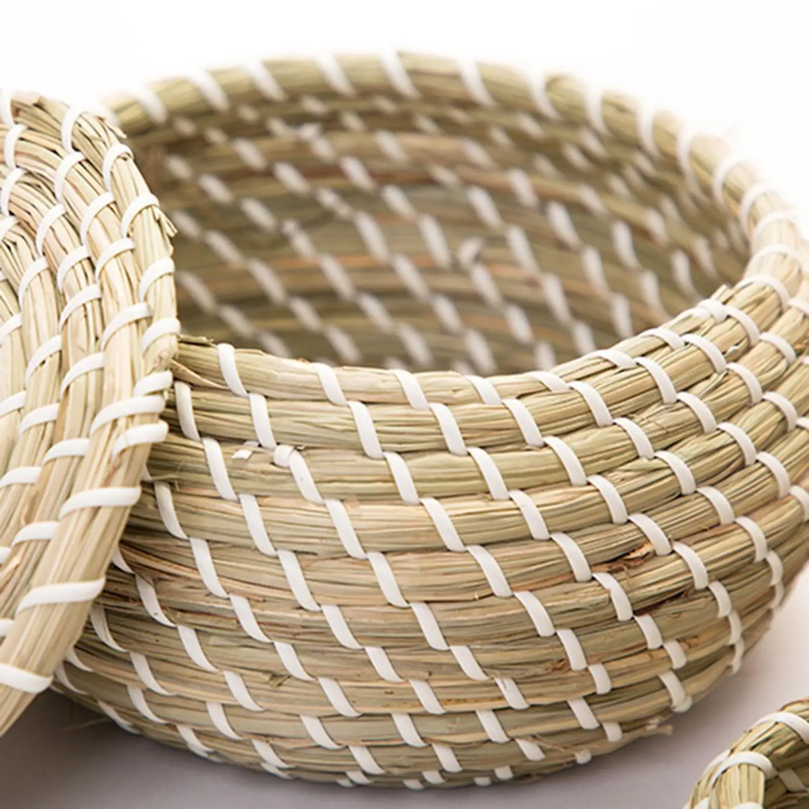 Handmade Storage Baskets 3Pcs with Lids Jewelry Storage Bin Wicker Basket Lid Kitchen Fruit Keys Bathroom Desktop