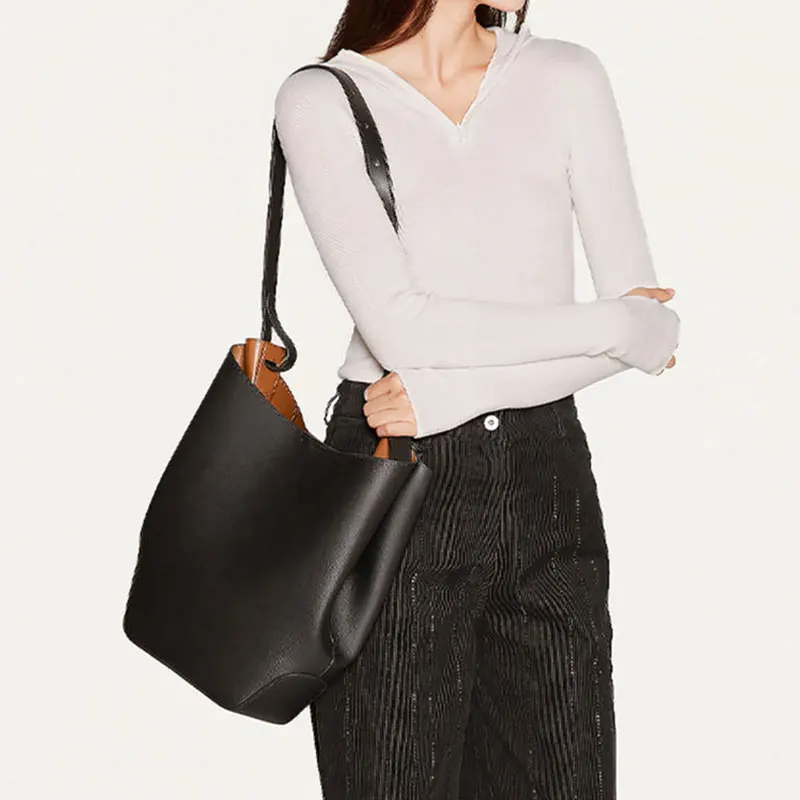 2025 High Quality Faux Suede Solid Hasp Shoulder Bags Large Capacity Simple Commute Classic Style Handbags for Women Casual Tote