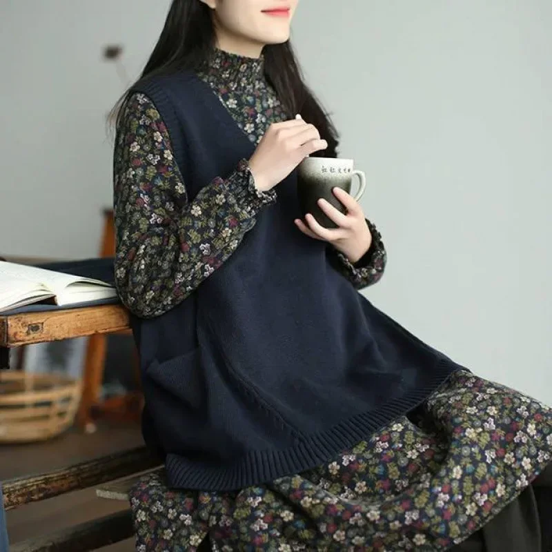 Loose Plus Size Sweater Vest Women Knitted Long V-neck Body Shaping Fleece Lined Autumn Winter Fashion Korean Style 4