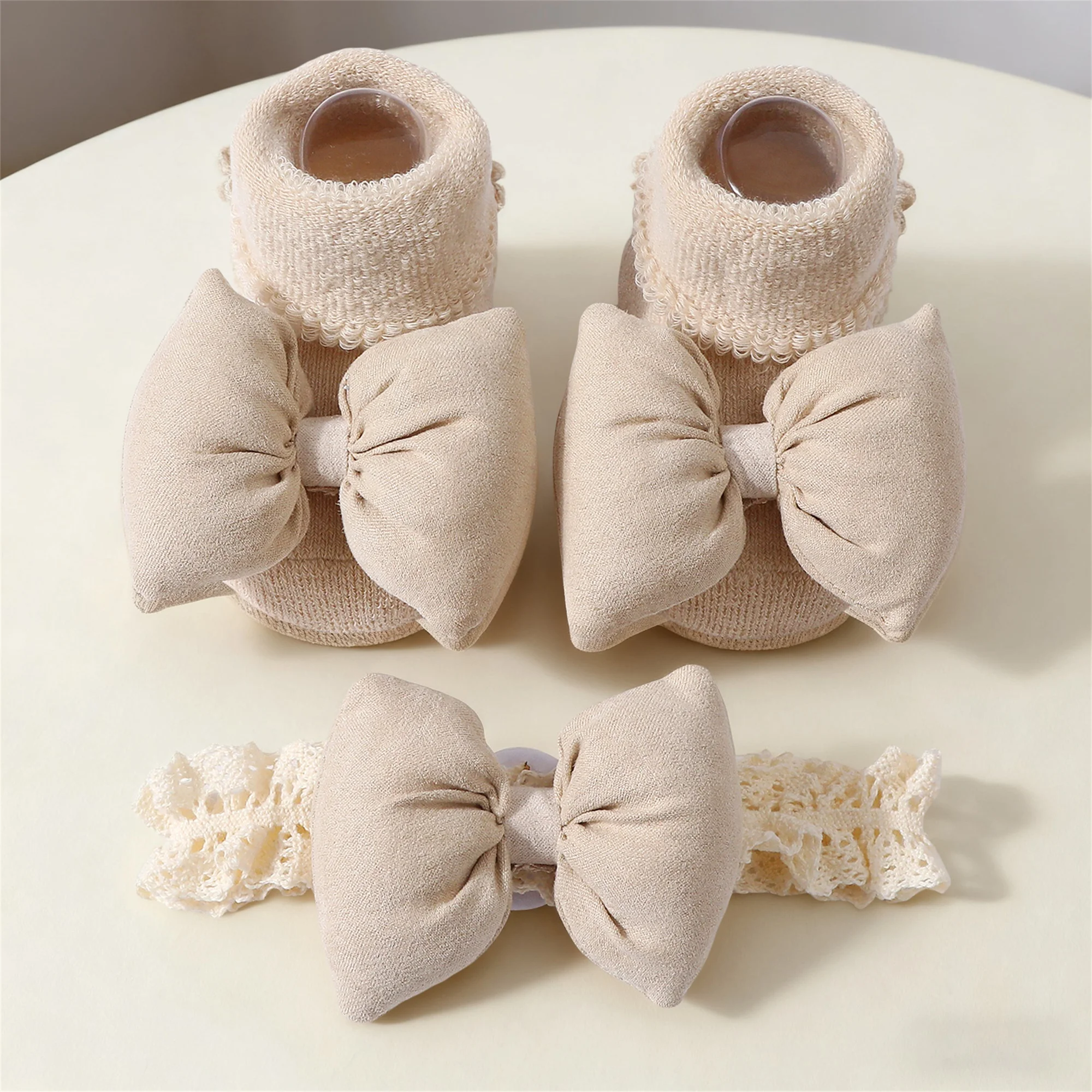 Adorable Baby Girl Socks with Non-Slip Grippers and Matching Headband Set - Soft Cotton Ruffled Bow Design for Indoor Play