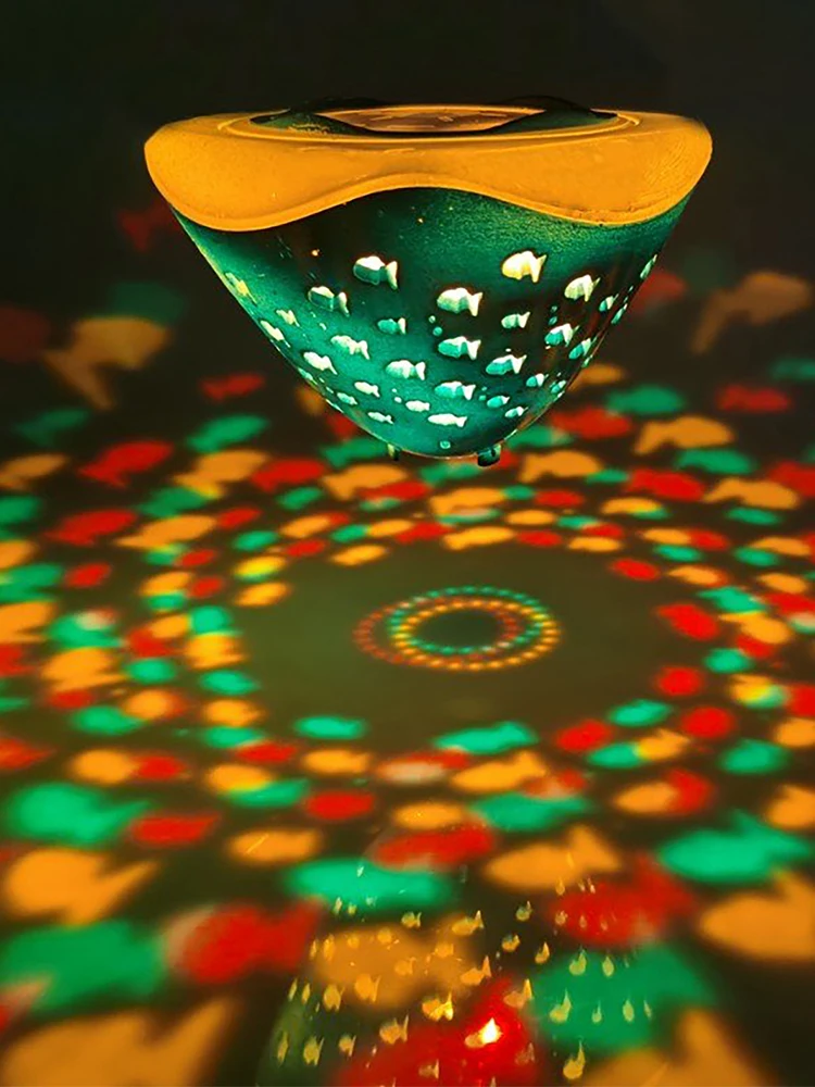 Description Picture 6 of itemUnderwater Disco Light Fish Pattern Multi Color Underwater Lamp 4 Colors Battery Operated Pool Accessories