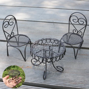 Fairy Garden Table and Chairs Metal Retro Dollhouse Miniature Garden Items Set Terrarium Home Living room Decoration Accessories 1