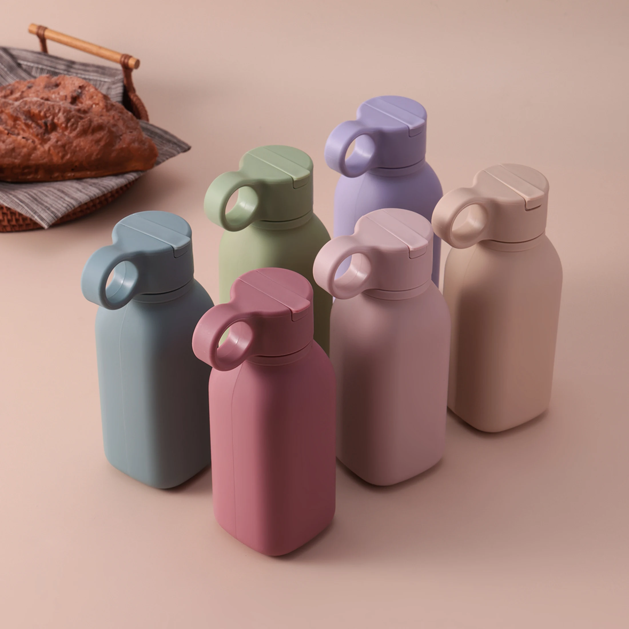 Color Kids 1PCS Silicone Baby Training Cup Flip Top Leakproof Sippy Cup For Infant Feeding Outdoor Sports Travel Baby Stuff