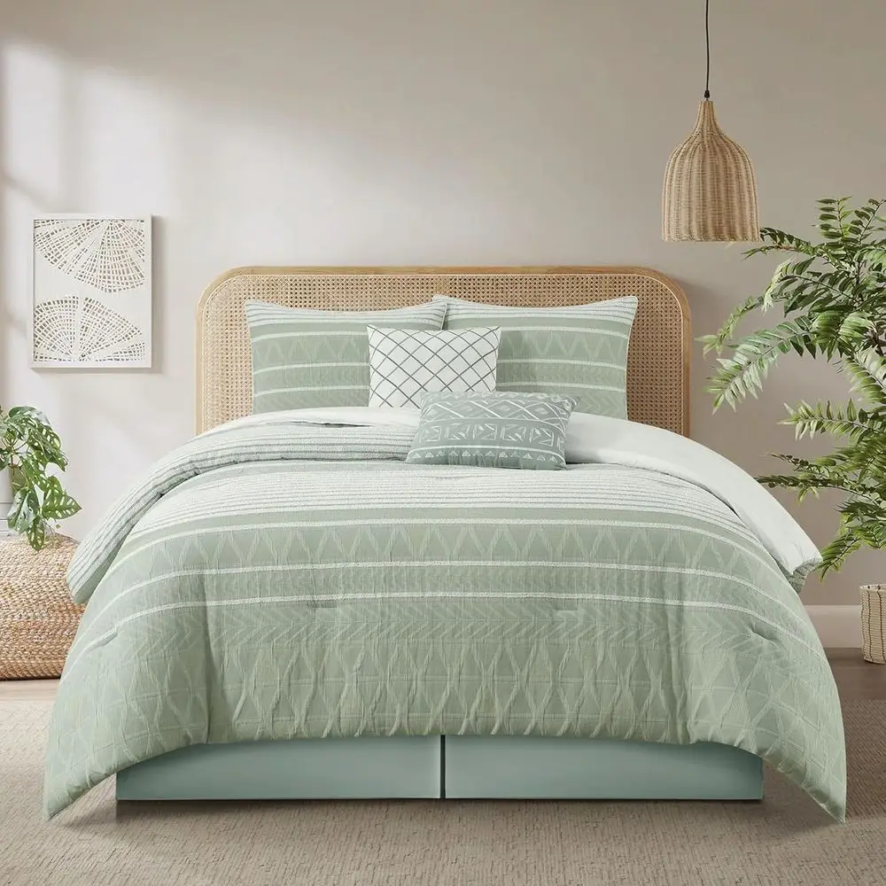 Geometric King Comforter Set image 2