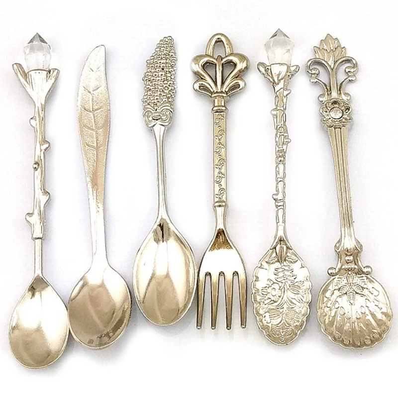 

6Pcs Retro European Style Palace Tableware 6 Sets Fruit Cake Fork Pomegranate Flower Coffee Spoon