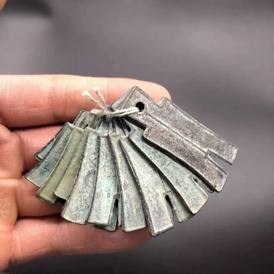 Sword  ancient coins, Spring States bronze library coins, ten sets of retro knife coins, trouser coins, special-shaped coins