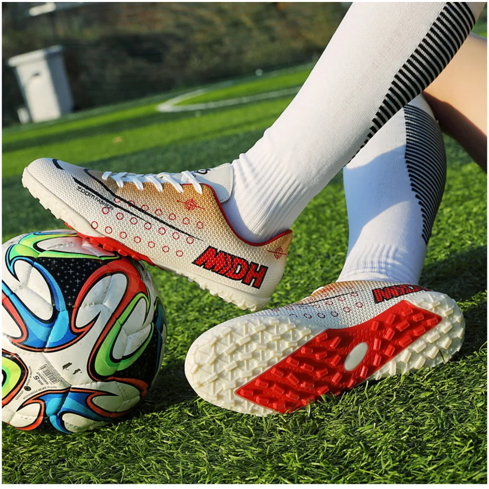 Neu AG Fußball Jugend Student Leder Füße TF Gebrochen DingTalk Künstliche Rasen Wettbewerb Sport_voghion.com