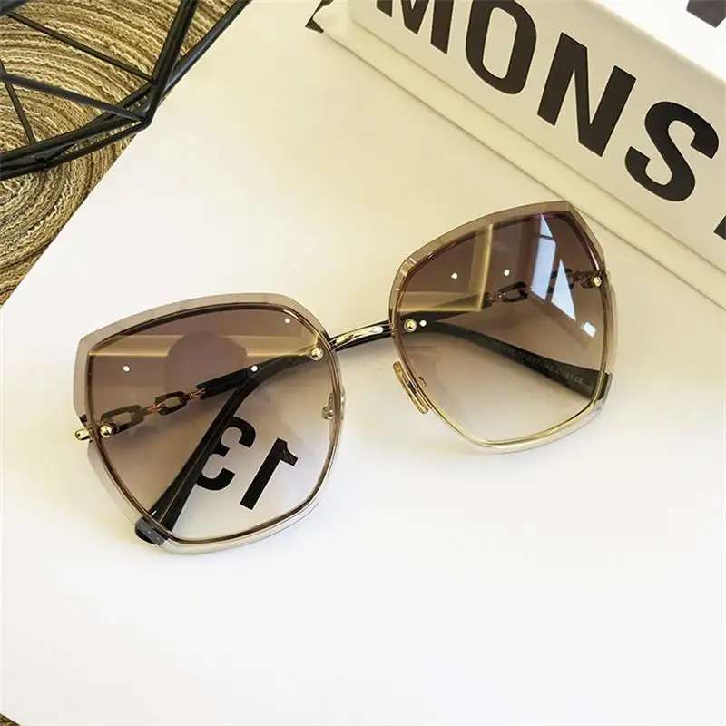 

Women's Rimless Square Sunglasses High Quality Metal Shades Fashion Luxury Ladies Sunglasses Gradient Brown Eyewear UV400