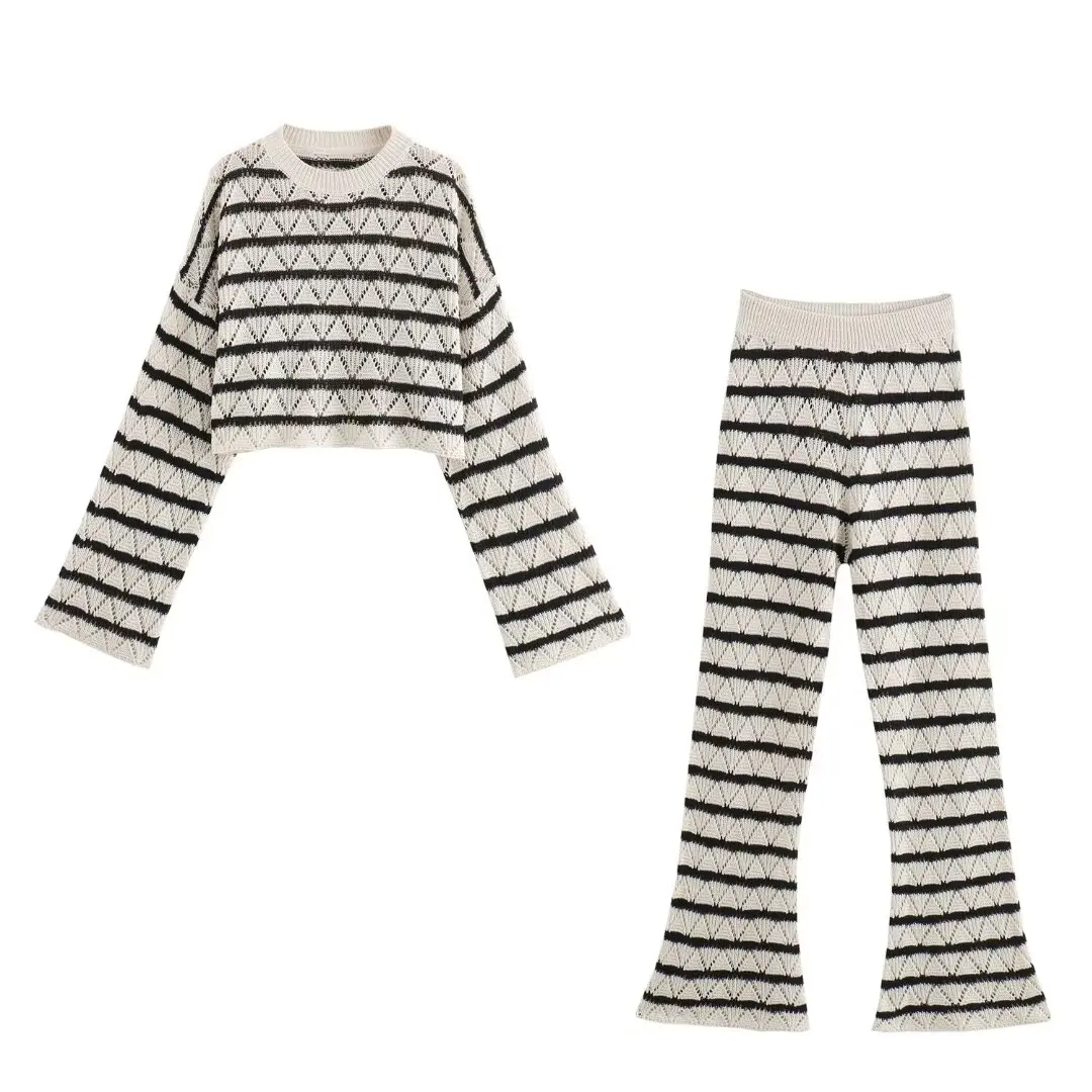 thumbnail image 1 of Conjunto de 2 piezas de moda para mujer HH TRAF, suéter de rayas calado de manga larga con cuello redondo y pantalones elegantes de cintura elástica ajustados de punto, 1 of 4