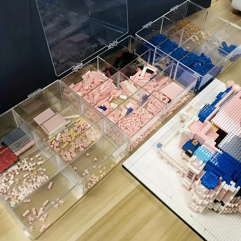 Building Block Clear Container with 6 Compartments
