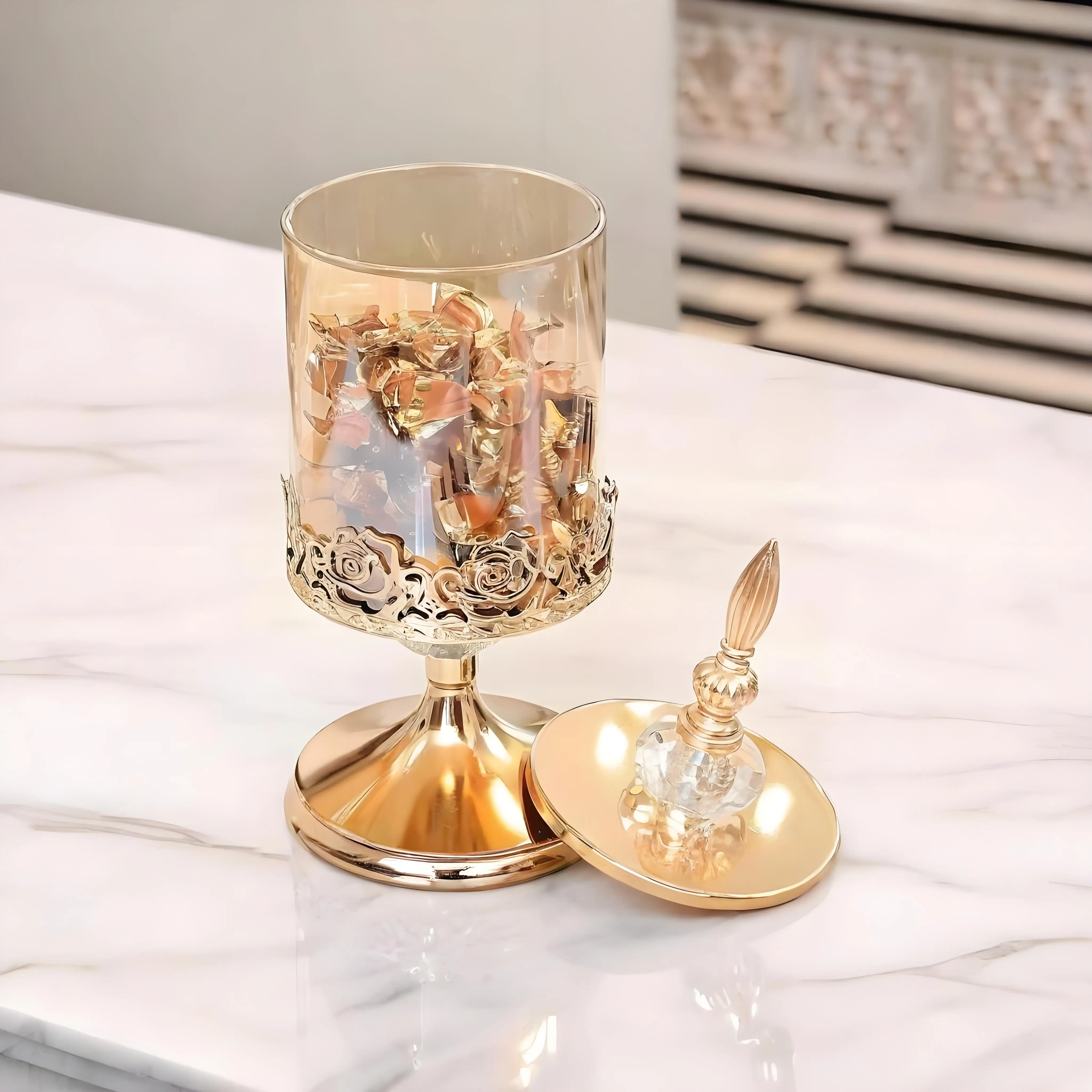 Luxury Crystal Glass Storage Jar with Lid for Home Decor European American Style Coffee Table Lace Candy Jar for Living Room 3