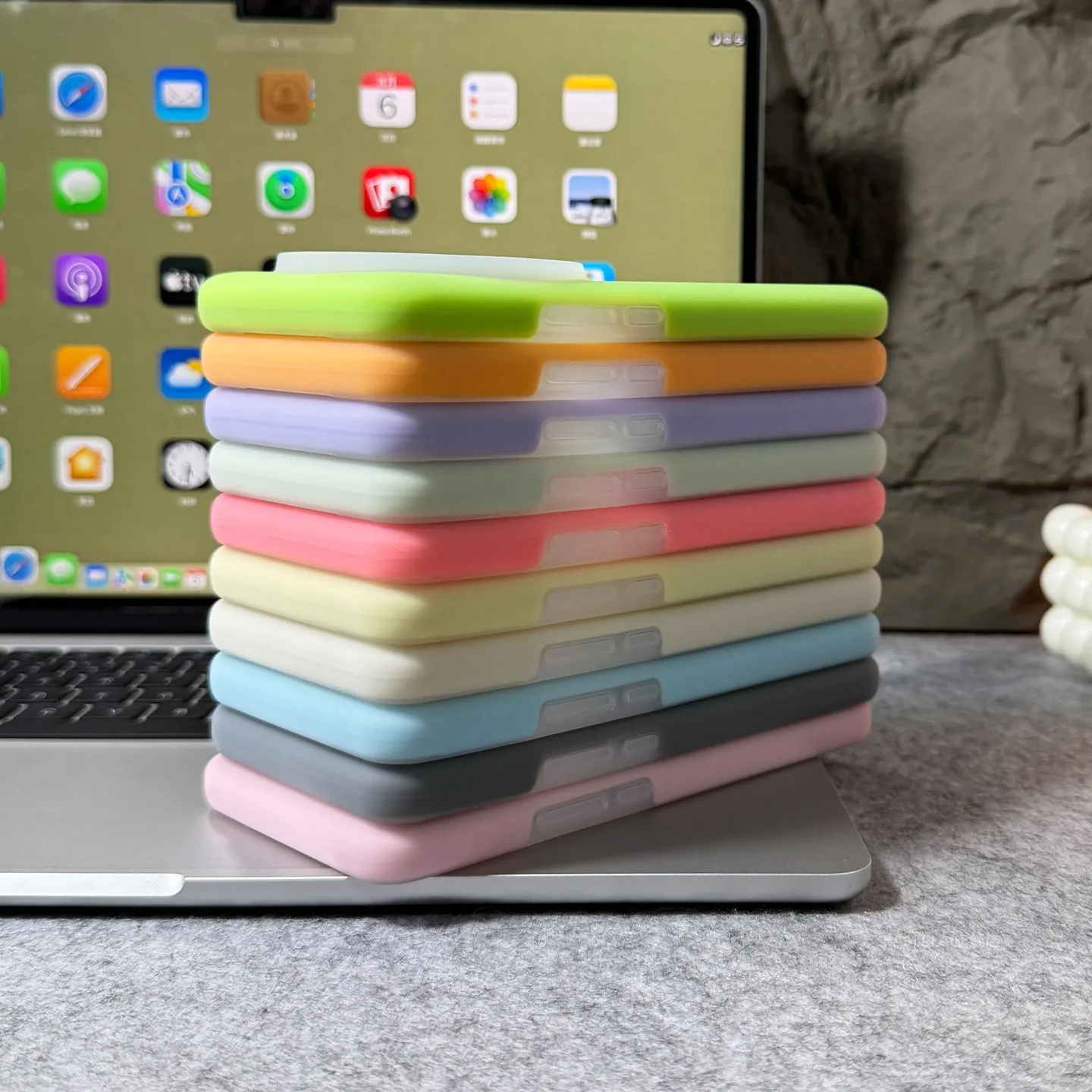 Magnetic Magsafe Soft Liquid Silicone Anti-Fall Phone Case