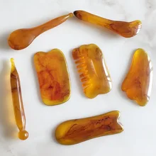 

7Pcs/set Guasha Board Amber Gua Sha Scraper Resin Beeswax Skin Scraping Board Set Massage Tools Accessories