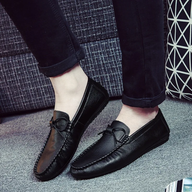 Men Loafers Leather Slip-On Round Toe Dress Shoes outdoor Spring Autumn Handmade Men's Casual Shoes men Business flats moccasins