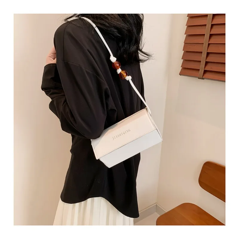 Leisure Flip Style 2024 Spring New Leisure Fashion Simple Solid Color Shoulder Bag Diagonal Cross Shoulder Small Square Bag