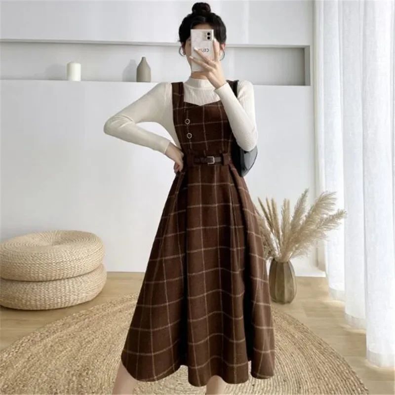 

Autumn Winter Lady fashion Overalls 2 Piece Set Dress Women black Knitted Sweater Top + Plaid Tweed Slim Big Swing Midi Dress