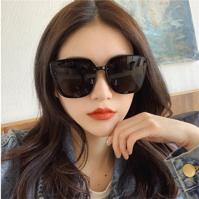 

Large Frame Sunglasses Vintage Rectangular HD Men's and Women's Designer Glasses Outdoor Sun Protection UV Sunglasses