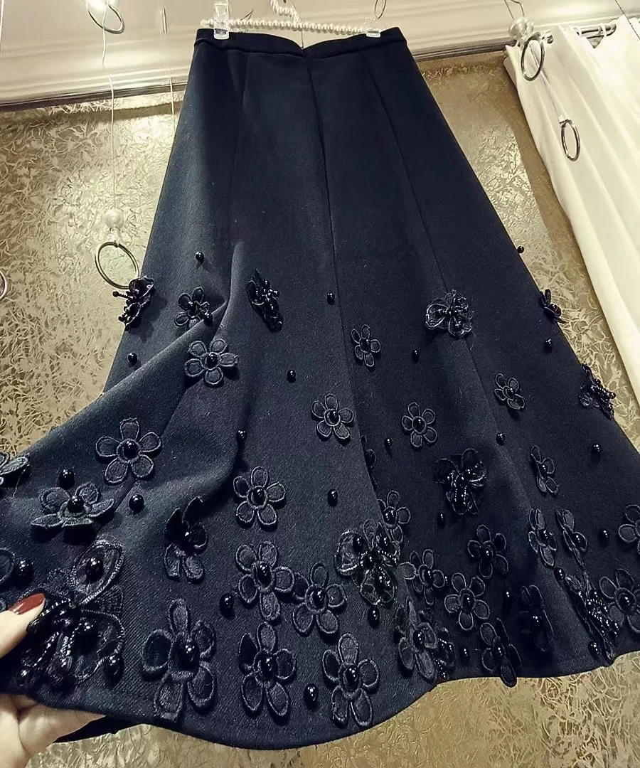 KEBUNUO Beaded Woolen Skirt Side View