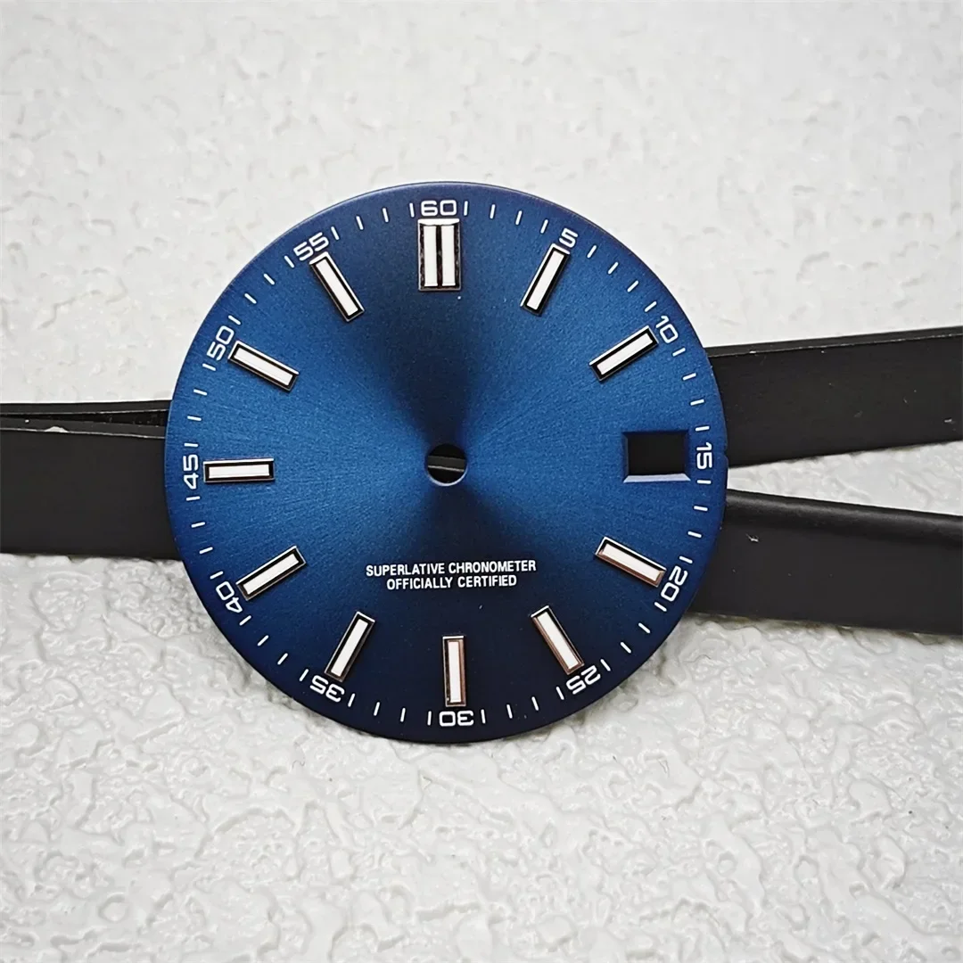 Watch Face Accessories 28.5mm Date Dial NH35 Minimalist Dial Set BGW9 Blue Luminous Watch Face Modified Watch Accessories for NH35/NH36 Movement