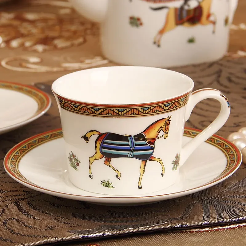 

Horse Print Coffee Cup European Style Vintage Designs Porcelain Tea Set Bone China Cups Luxury Ceramic Drinkware Christmas Gift